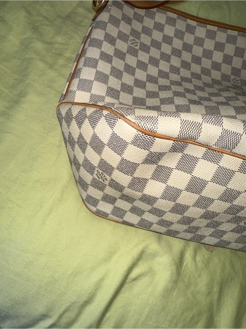 Louis Vuitton Damier Azur Canvas Shoulder Bag with Tan Trim - Picture 4 of 12